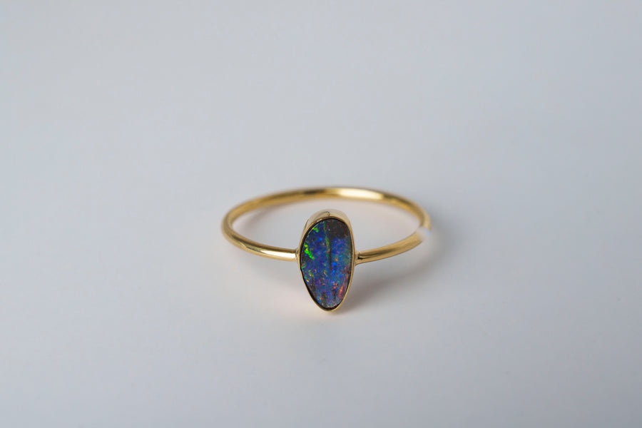 Anello con opale
