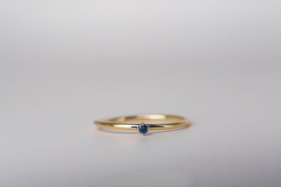 Mini stone ring