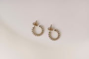 Earrings with zirconia