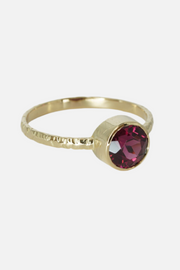 Anello con rodolite