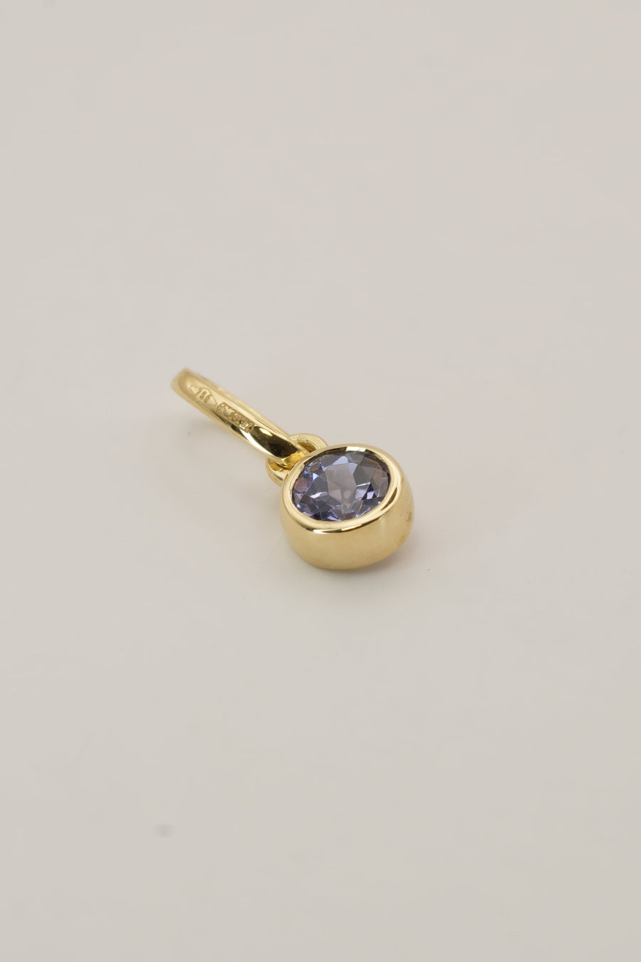 Pepita tanzanite, dicembre